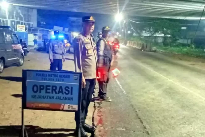 
Polsek Setu Gelar OKJ di Perbatasan Setu–Cimuning, Amankan 1 Motor Bodong