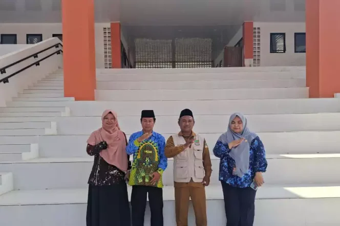 
ICMI Orda Bekasi Kunjungi Sekolah Rakyat, Dorong Pendidikan bagi Warga Kurang Mampu