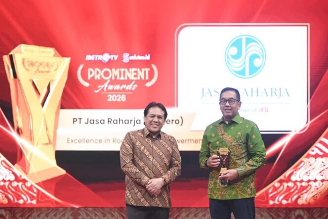 
Photo: Jasa Raharja mendapatkan penghargaan “Excellent in Road Safety Empowerment” pada Prominent Awards 2026 yang digelar Metro TV, (Doc.Ist) 