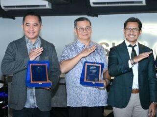Photo: PT  Jasa  Raharja  (Persero)  menerima  penghargaan INACA Strategic Partnership Award dari Indonesia National Air Carriers Association (INACA) 